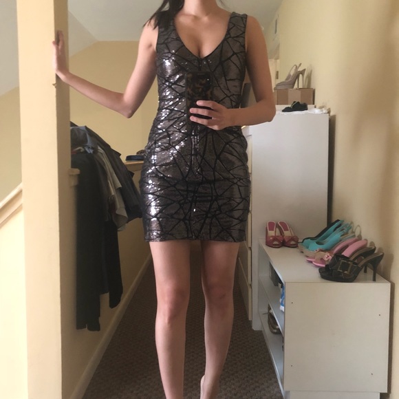 Dresses & Skirts - Sequined mini dress / cocktail dress. Brand new.